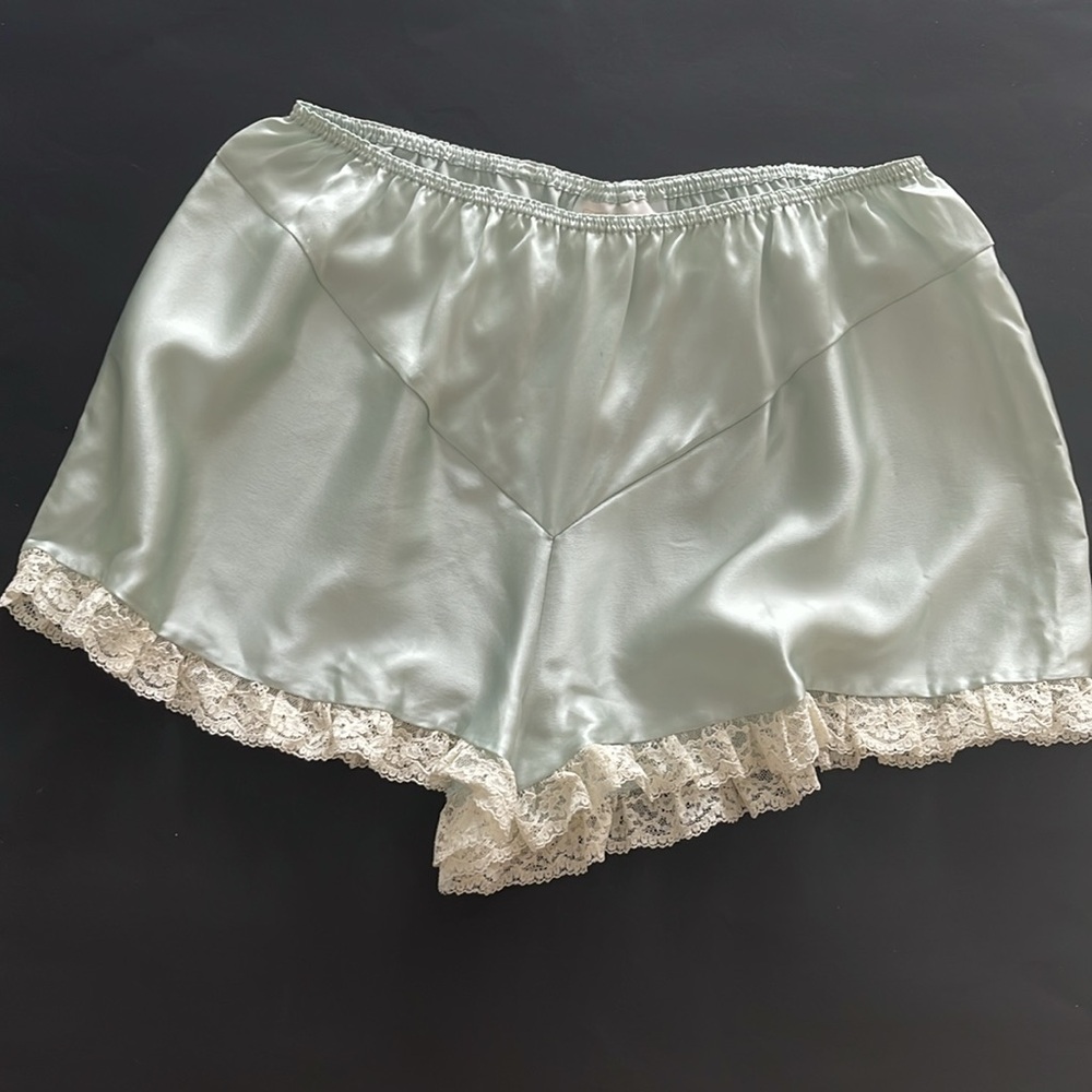 Vintage Marianne Jessica 100% Silk Lace Trim Panty Shorts Made in England Size M